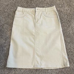 Light weight denim skirt